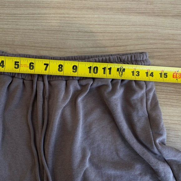 SHEIN Brown Shorts Drawstring U SHI The Fashion Show Medium - Picture 10 of 12